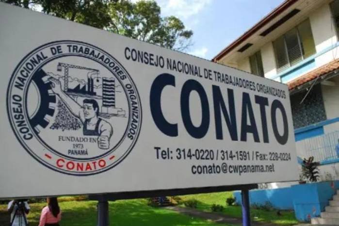 El gremio denuncia que la ocupación de su sede busca someter las organizaciones de trabajadores a intereses políticos y económicos, tras la suspensión de la UGT del consejo. El gremio denuncia que la ocupación de su sede busca someter las organizaciones de trabajadores a intereses políticos y económicos, tras la suspensión de la UGT del consejo.