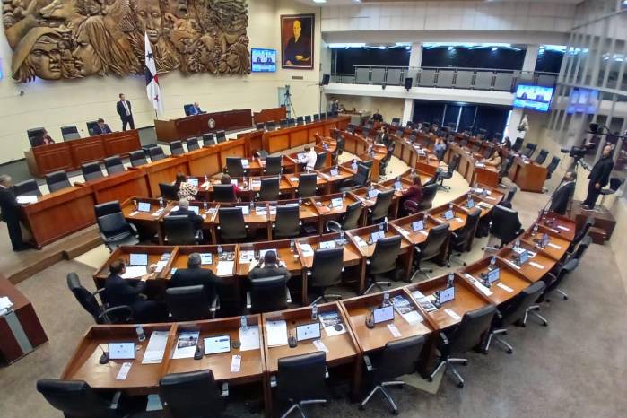El presupuesto fue aprobado con escasa discusión en el Pleno y con respaldo mayoritario de las bancadas. El presupuesto fue aprobado con escasa discusión en el Pleno y con respaldo mayoritario de las bancadas.