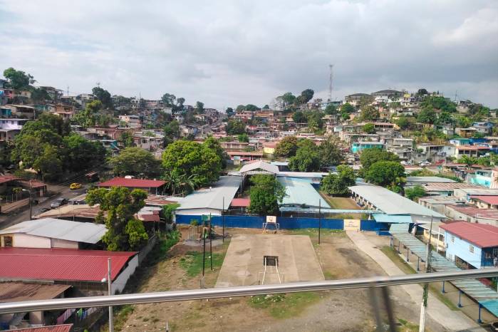 Sector de Paraíso en el distrito de San Miguelito, ciudad de Panamá. Sector de Paraíso en el distrito de San Miguelito, ciudad de Panamá.