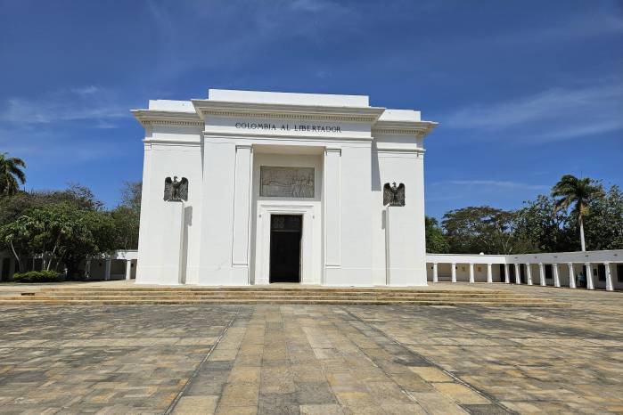 Altar de la Patria en la Quinta de San Pedro Alejandrino. Altar de la Patria en la Quinta de San Pedro Alejandrino.