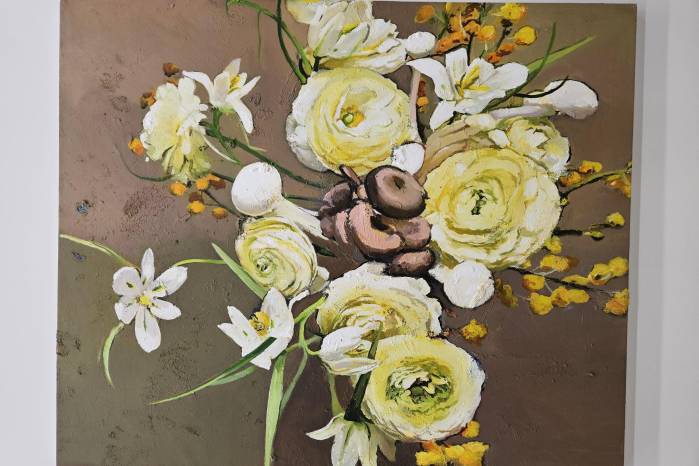 ‘Floral arrangement’, 2023, acrílico y óleo sobre lienzo de Michael Harnish. ‘Floral arrangement’, 2023, acrílico y óleo sobre lienzo de Michael Harnish.