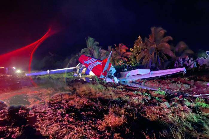 Vista del accidente áreo de la nave de Air Panamá en el aeropuerto José Ezequiel Hall, Bocas del Toro. Vista del accidente áreo de la nave de Air Panamá en el aeropuerto José Ezequiel Hall, Bocas del Toro.