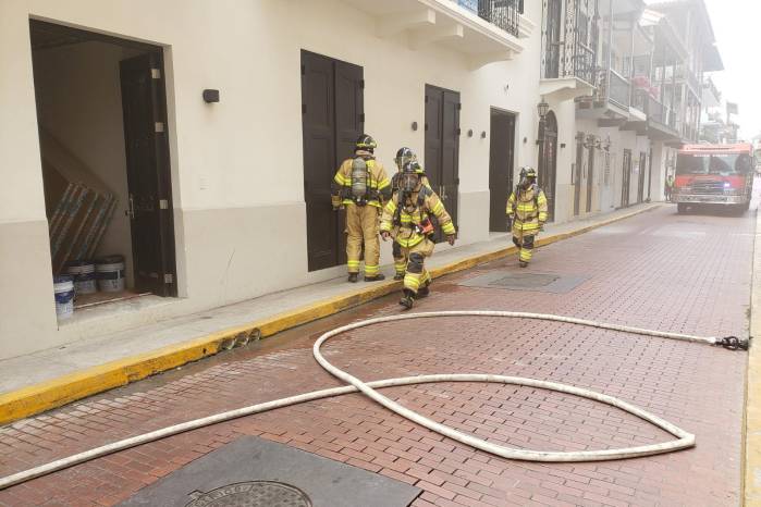 Se informó que no hay reportes de personas lesionadas. Se informó que no hay reportes de personas lesionadas.