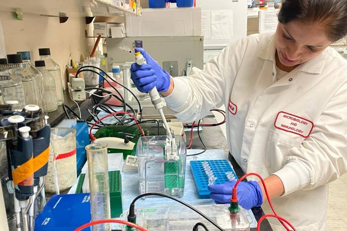 La Dra. Zuleima Caballero E. estudió cepas de ‘T. gondii’ y su interacción con proteínas humanas, usando tecnología de punta. La Dra. Zuleima Caballero E. estudió cepas de ‘T. gondii’ y su interacción con proteínas humanas, usando tecnología de punta.
