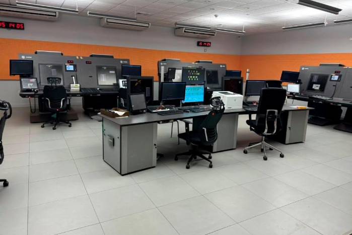 El centro de control de tránsito aéreo alterno de Panamá Pacífico tuvo un costo de $9,7 millones en 2019. El centro de control de tránsito aéreo alterno de Panamá Pacífico tuvo un costo de $9,7 millones en 2019.