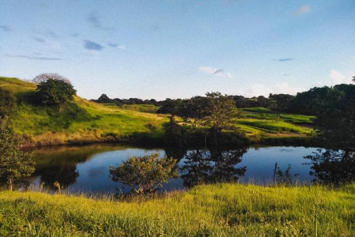 Paisaje natural del parque Santiago Apóstol, Santiago de Veraguas Paisaje natural del parque Santiago Apóstol, Santiago de Veraguas