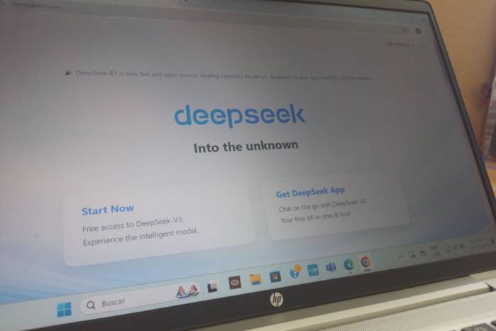 DeepSeek es una startup de inteligencia artificial fundada en 2023 en Hangzhou, China. DeepSeek es una startup de inteligencia artificial fundada en 2023 en Hangzhou, China.