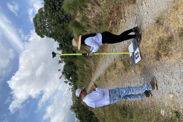 Recolección de datos GNSS en puntos de control, para garantizar la precisión en la ortorrectificación de imágenes aéreas. Recolección de datos GNSS en puntos de control, para garantizar la precisión en la ortorrectificación de imágenes aéreas.
