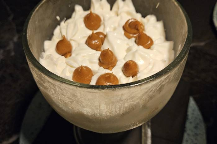 Tres leches. Tres leches.