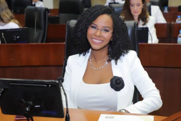 Walkiria Chandler, diputada miembro de la Coalición Vamos. Walkiria Chandler, diputada miembro de la Coalición Vamos.
