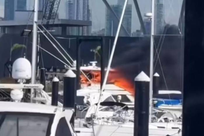 El siniestro se registró en un yate que estaba en el área de fondeo de la marina de Amador El siniestro se registró en un yate que estaba en el área de fondeo de la marina de Amador