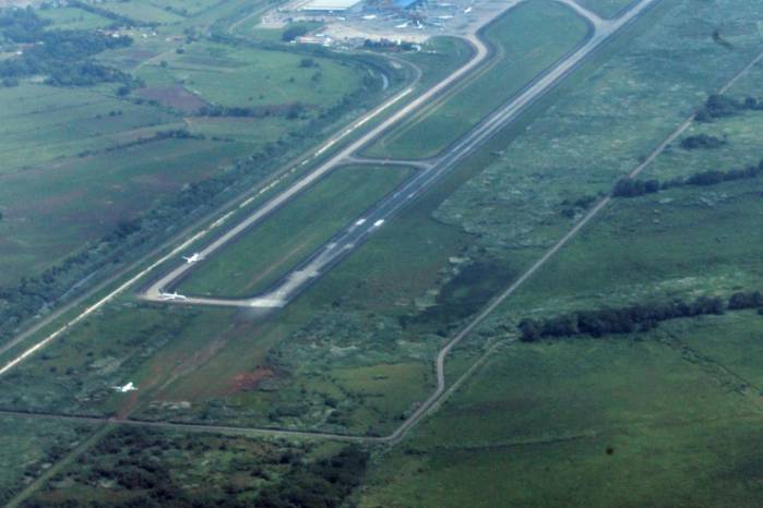 El Aeropuerto de Tocumen es la segunda infraestructura de mayor importancia del entramado logístico panameño, después del Canal de Panamá De acuerdo con datos del Aeropuerto de Tocumen, esta terminal movilizó en 2023 unos 17.825465 pasajeros y 208.573 toneladas métricas de carga. El Aeropuerto de Tocumen es la segunda infraestructura de mayor importancia del entramado logístico panameño, después del Canal de Panamá De acuerdo con datos del Aeropuerto de Tocumen, esta terminal movilizó en 2023 unos 17.825465 pasajeros y 208.573 toneladas métricas de carga.