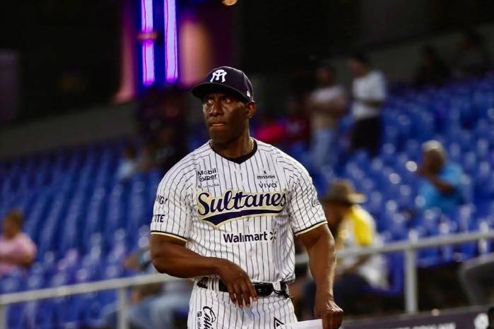 Roberto Kelly es uno de los mánagers más respetados en la pelota azteca. Roberto Kelly es uno de los mánagers más respetados en la pelota azteca.