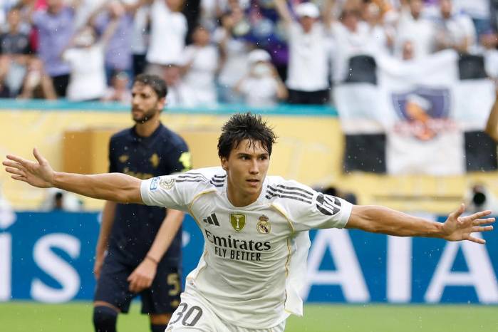 Gonzalo García se ha convertido en la sensación inesperada del mundial al aportar cuatro goles y una asistencia al camino del Real Madrid hasta las semifinales. Gonzalo García se ha convertido en la sensación inesperada del mundial al aportar cuatro goles y una asistencia al camino del Real Madrid hasta las semifinales.
