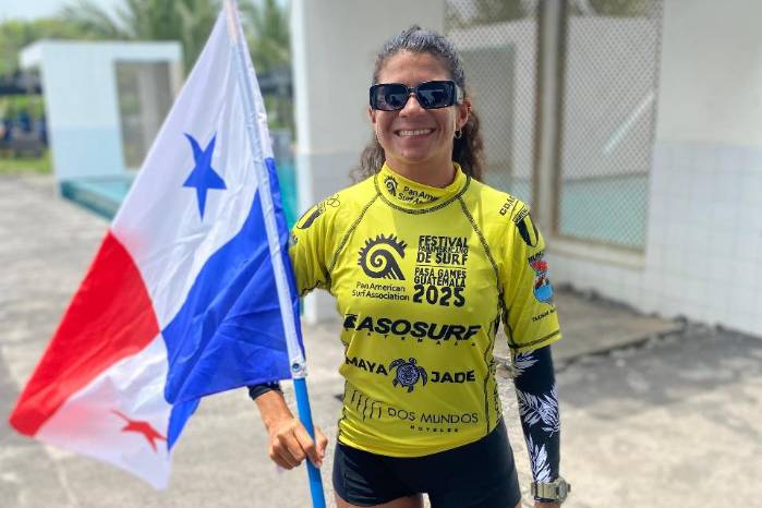 La surfista panameña, Verónica Correa. La surfista panameña, Verónica Correa.