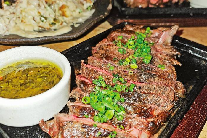 Picaña con chimichurri Picaña con chimichurri