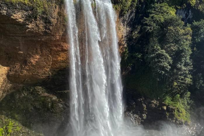 La cascada Kiki en Cerro Banco, comarca Ngäbe-Buglé. La cascada Kiki en Cerro Banco, comarca Ngäbe-Buglé.