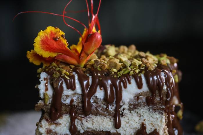 El Tiramisú de Casa Stizzoli con topping de nutella y pistacho El Tiramisú de Casa Stizzoli con topping de nutella y pistacho