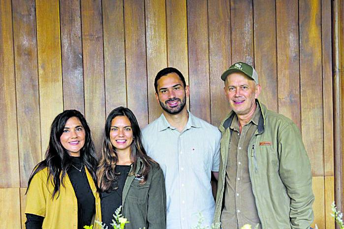 La familia Koyner: Benita, Victoria, Juan Diego y Ricardo. La familia Koyner: Benita, Victoria, Juan Diego y Ricardo.