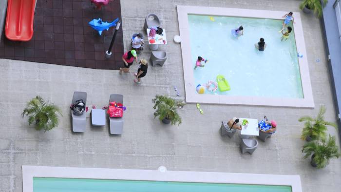 PH Sabana Tower es pet-friendly y su espacio de amenidades es de 700 m² para el deleite de las familias. PH Sabana Tower es pet-friendly y su espacio de amenidades es de 700 m² para el deleite de las familias.