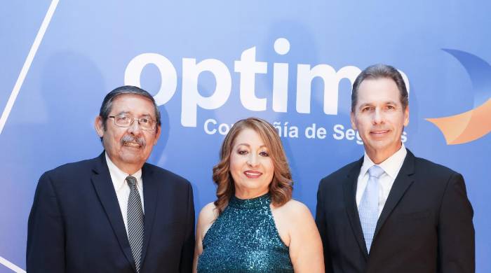 Manuel Silva, Dalis Peña y Arturo Sáenz. Manuel Silva, Dalis Peña y Arturo Sáenz.