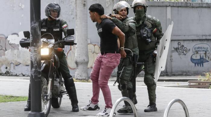También pidieron a las autoridades venezolanas que respeten sin restricciones ‘las normas internacionales sobre el debido proceso’. También pidieron a las autoridades venezolanas que respeten sin restricciones ‘las normas internacionales sobre el debido proceso’.