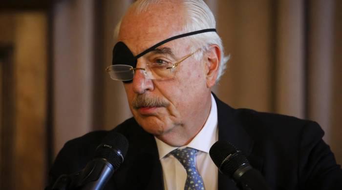 ‘Me parece obvio que la retención de la invitación tuvo como propósito impedirme participar en la posesión’, dijo Pastrana. ‘Me parece obvio que la retención de la invitación tuvo como propósito impedirme participar en la posesión’, dijo Pastrana.