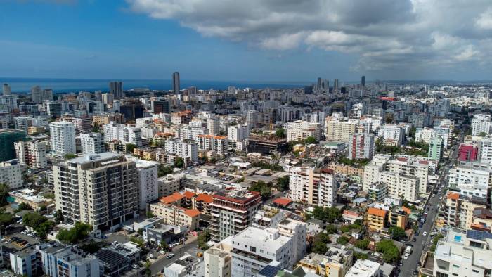 Economía de la República Dominicana creció 5 % interanual entre enero y julio de 2024 Economía de la República Dominicana creció 5 % interanual entre enero y julio de 2024