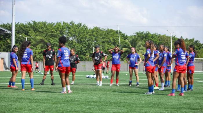 La selección sub-20 de Panamá durante un entrenamiento. La selección sub-20 de Panamá durante un entrenamiento.