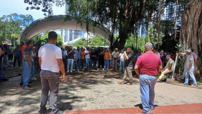 La asamblea se efectuó en el área del parque Urracá. La asamblea se efectuó en el área del parque Urracá.