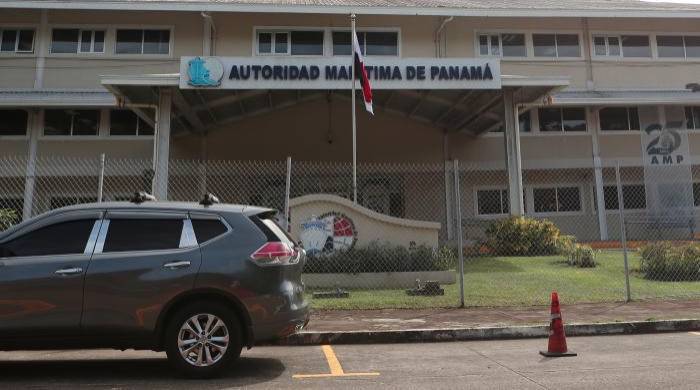 La Autoridad Marítima de Panamá ha sido cuestionada a lo largo de los gobiernos por nexos con empresarios y tráfico de influencias. La Autoridad Marítima de Panamá ha sido cuestionada a lo largo de los gobiernos por nexos con empresarios y tráfico de influencias.