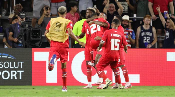 Jugadores de la selección de Panamá celebrando uno de los tantos contra Bolivia. Jugadores de la selección de Panamá celebrando uno de los tantos contra Bolivia.