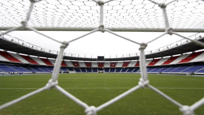 Fotografía de archivo del estadio Metropolitano Roberto Meléndez de Barranquilla, donde la selección de Colombia derrotó este martes por 2-1 a la de Argentina. Fotografía de archivo del estadio Metropolitano Roberto Meléndez de Barranquilla, donde la selección de Colombia derrotó este martes por 2-1 a la de Argentina.
