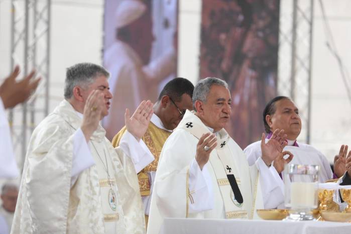 Ley 462: Monseñor Ulloa llama al diálogo; se intensifica protesta en las comarcas Ley 462: Monseñor Ulloa llama al diálogo; se intensifica protesta en las comarcas