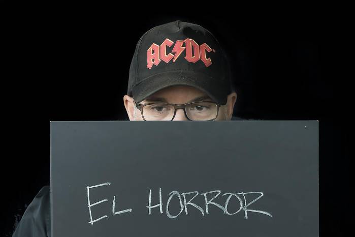 Antonio Ortuño participará de la mesa redonda ‘La risa cómplice de la literatura’, el 25 de mayo, a las 7:00 p.m., en el Teatro Nacional (entrada libre). Antonio Ortuño participará de la mesa redonda ‘La risa cómplice de la literatura’, el 25 de mayo, a las 7:00 p.m., en el Teatro Nacional (entrada libre).