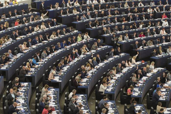 Imagen de archivo de la Eurocámara durante una sesión plenaria del Parlamento Europeo, en Estrasburgo (Francia). Imagen de archivo de la Eurocámara durante una sesión plenaria del Parlamento Europeo, en Estrasburgo (Francia).