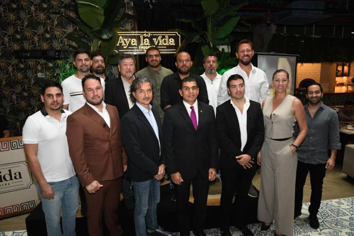 Chefs panameños se dan cita en el lanzamiento de Fine Dining Table. Chefs panameños se dan cita en el lanzamiento de Fine Dining Table.