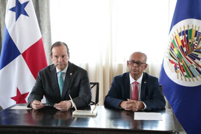 Autoridades panameñas confirmaron que el país albergará la Asamblea General de la OEA y una cumbre de presidentes en 2026. Autoridades panameñas confirmaron que el país albergará la Asamblea General de la OEA y una cumbre de presidentes en 2026.