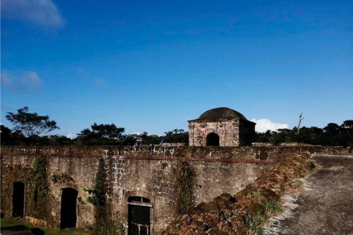 Antes de ser parte de Santiago del Príncipe, los cimarrones habitaban en Portobelo en diferentes palenques. Antes de ser parte de Santiago del Príncipe, los cimarrones habitaban en Portobelo en diferentes palenques.