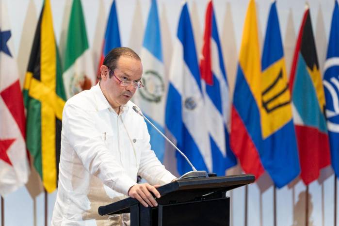Martínez-Acha aseguró que el acuerdo firmado con Estados Unidos respeta plenamente la soberanía panameña sobre el Canal y puede ser cancelado unilateralmente. Martínez-Acha aseguró que el acuerdo firmado con Estados Unidos respeta plenamente la soberanía panameña sobre el Canal y puede ser cancelado unilateralmente.