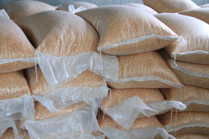 Según el Mida, este año la producción de maíz superó las expectativas y el acuerdo con la industria de la compra por 500.000 quintales se cumplió. Según el Mida, este año la producción de maíz superó las expectativas y el acuerdo con la industria de la compra por 500.000 quintales se cumplió.