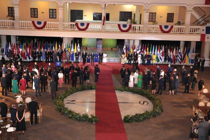 El acto tuvo lugar en el Palacio Bolívar, sede del Ministerio de Relaciones Exteriores. El acto tuvo lugar en el Palacio Bolívar, sede del Ministerio de Relaciones Exteriores.