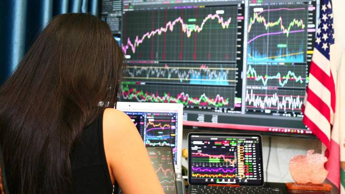 La iniciativa de la panameña va más allá de la mera instrucción financiera, pues busca empoderar a las mujeres que pese a sus logros profesionales, enfrenta una baja autoestima en temas de dinero. La iniciativa de la panameña va más allá de la mera instrucción financiera, pues busca empoderar a las mujeres que pese a sus logros profesionales, enfrenta una baja autoestima en temas de dinero.
