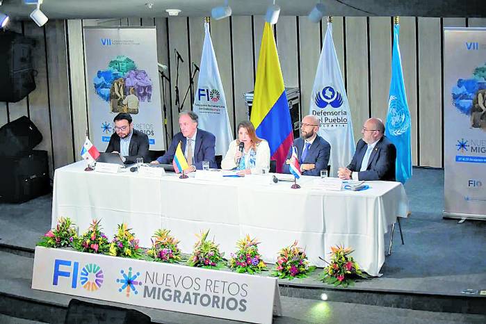 La migración inversa afecta principalmente a venezolanos, quienes enfrentan violencia, trata de personas y redes criminales en su retorno hacia Costa Rica, Panamá y Colombia. La migración inversa afecta principalmente a venezolanos, quienes enfrentan violencia, trata de personas y redes criminales en su retorno hacia Costa Rica, Panamá y Colombia.