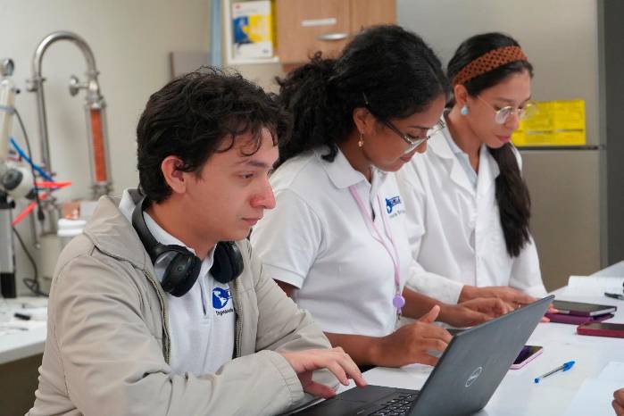 La tecnología educativa: una realidad en la educación La tecnología educativa: una realidad en la educación