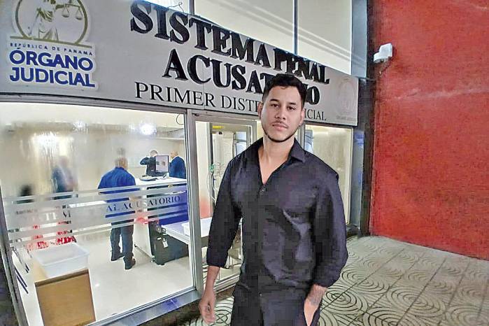 Uno de los citados fue el ex concursante de Calle 7 Jean Modelo. Uno de los citados fue el ex concursante de Calle 7 Jean Modelo.