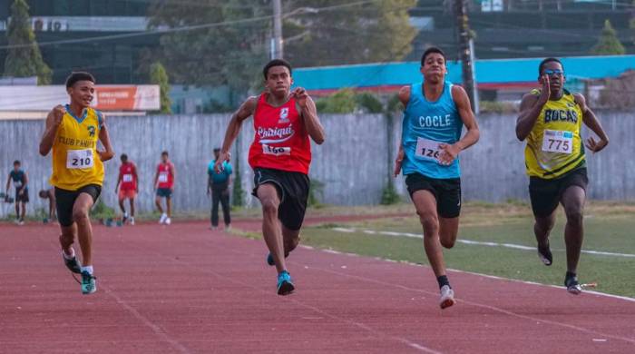 El atletismo ha sido una de las víctimas en estos cinco años, al no contar con una instalación ni siquiera para entrenos. El atletismo ha sido una de las víctimas en estos cinco años, al no contar con una instalación ni siquiera para entrenos.