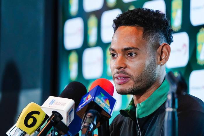 La delantera la debe encabezar Ismael Díaz por la continuidad de su racha goleadora, ahora con la casaca del León. La delantera la debe encabezar Ismael Díaz por la continuidad de su racha goleadora, ahora con la casaca del León.