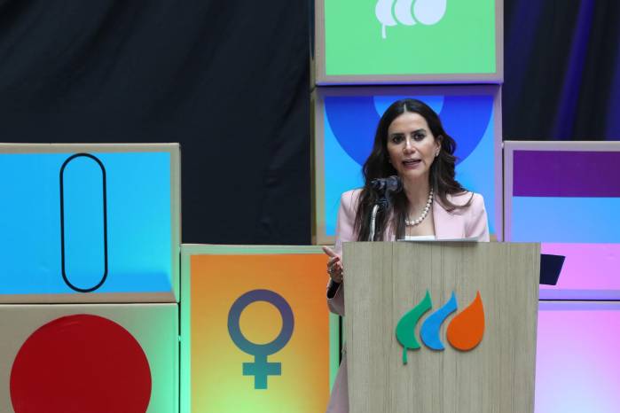 La directora general de Iberdrola México, Katya Somohano, habla durante una rueda de prensa este lunes, en la Ciudad de México. La directora general de Iberdrola México, Katya Somohano, habla durante una rueda de prensa este lunes, en la Ciudad de México.
