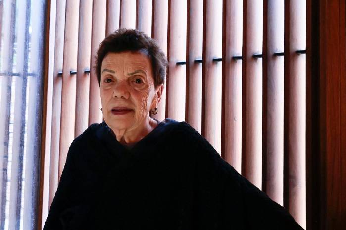 A sus 83 años, la fotógrafa mexicana Graciela Iturbide ha sido galardonada con el Premio Princesa de Asturias de las Artes. A sus 83 años, la fotógrafa mexicana Graciela Iturbide ha sido galardonada con el Premio Princesa de Asturias de las Artes.